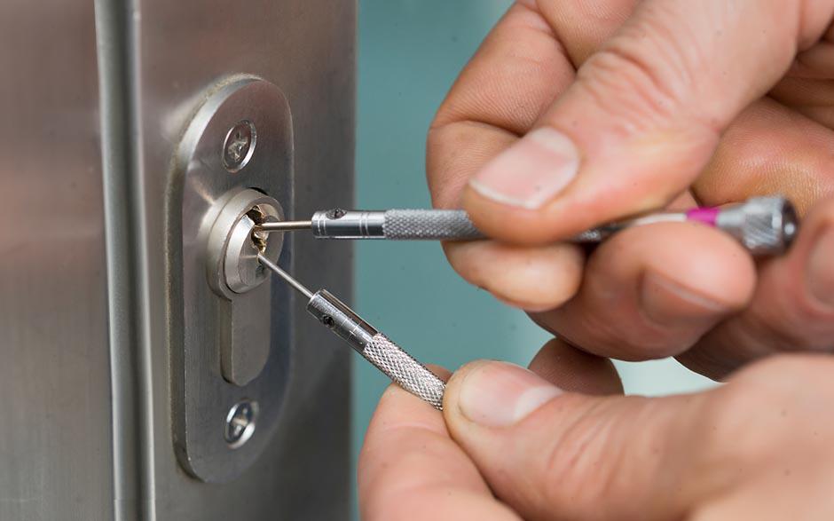 honnêtes serrurier ouverture de porte Chatou